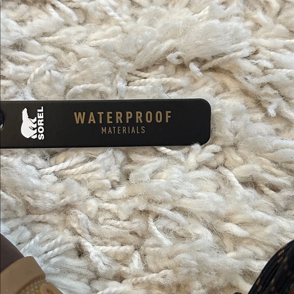 New! SOREL Brex lug heel platform boots 7 - Picture 4 of 16